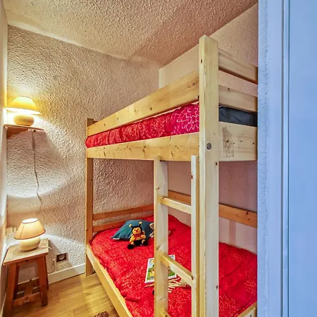 Serac R2 By Interhome *